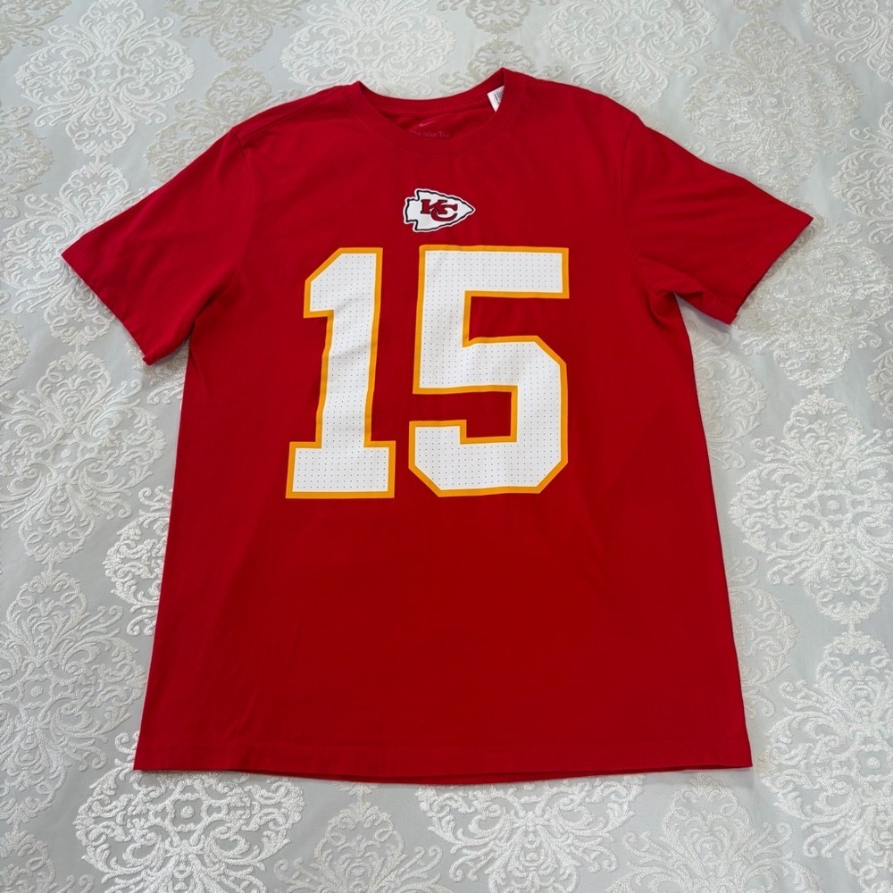 Nike Kansas City Chiefs Patrick Mahomes Short Sleeve T-shirt Size Medium